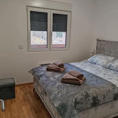 Slatinski Mir アパート