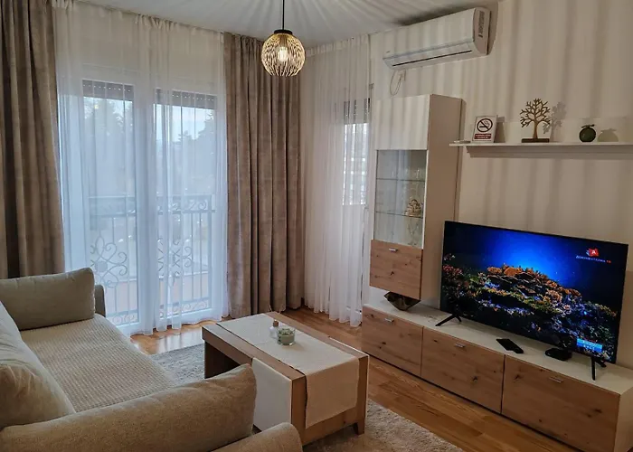 アパート Slatinski Mir