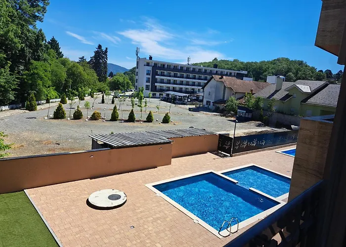 Slatinski Mir アパート *